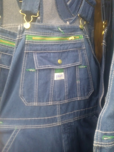 Home Improvement Store «Tractor Supply Co.», reviews and photos, 2202 N Park Rd, Connersville, IN 47331, USA