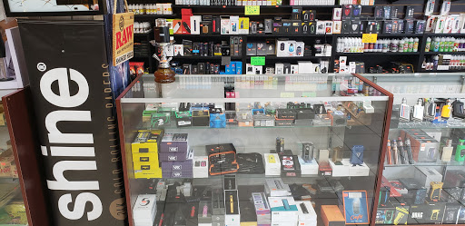 Tobacco Shop «Tobacco Plus One», reviews and photos, 7640 Lee Hwy, Falls Church, VA 22042, USA