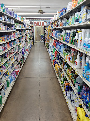 Grocery Store «Village Market», reviews and photos, 40869 Sierra Dr, Three Rivers, CA 93271, USA