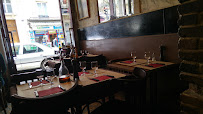 Bar du Restaurant italien Sale e pepe Montmartre à Paris - n°4