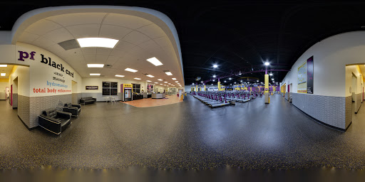 Gym «Planet Fitness», reviews and photos, 1750 S Hwy 36 Service Dr, Roseville, MN 55113, USA