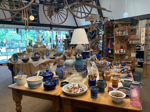 Gift Shop «Vermont Gift Barn», reviews and photos, 1087 Williston Rd, South Burlington, VT 05403, USA
