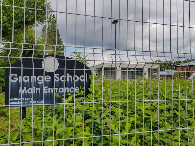 Reviews of Grange School in Manchester - School