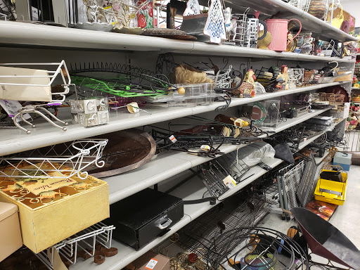 Thrift Store «2nd Ave Village Thrift Economy Stores», reviews and photos, 13770 Smoketown Rd, Woodbridge, VA 22192, USA