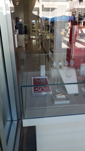 Jewelry Store «Swarovski», reviews and photos, 734 Lincoln Rd, Miami Beach, FL 33139, USA