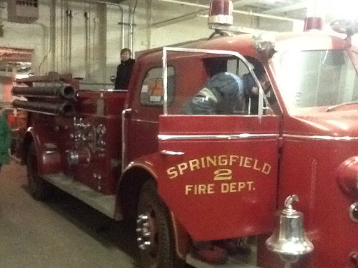 Door Supplier «Bauer Brothers Salvage», reviews and photos, 2432 N 2nd St, Minneapolis, MN 55411, USA