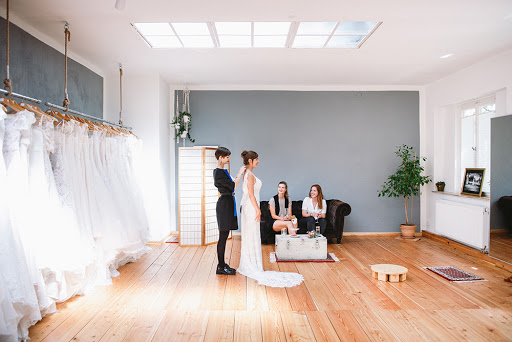 Kleider machen Bräute – Brautmode Nürnberg