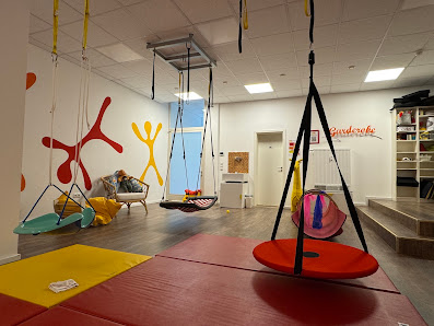 Kinderphysiotherapeut Finsterle u. Hemmer Maximilianstraße 166, 75172 Pforzheim, Deutschland