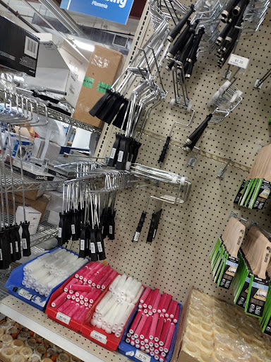 Building Materials Store «East Euclid ReStore», reviews and photos, 2200 E Euclid Ave, Des Moines, IA 50317, USA