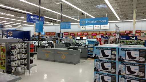 Discount Store «Walmart», reviews and photos, 40 Drury Dr, La Plata, MD 20646, USA