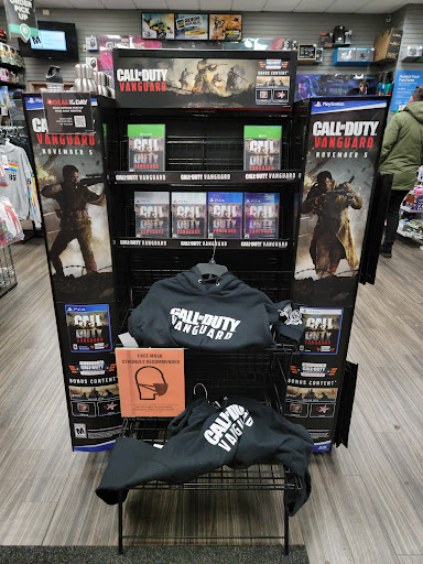 Video Game Store «GameStop», reviews and photos, 695 W Edgar Rd, Linden, NJ 07036, USA