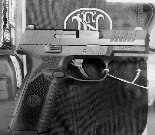 Pawn Shop «Time Pawn & Gun», reviews and photos, 1 N Mallory St, Hampton, VA 23663, USA