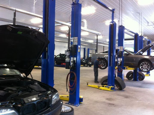 Auto Repair Shop «Modern Auto & Tire», reviews and photos, 271 Middlesex Rd, Tyngsborough, MA 01879, USA