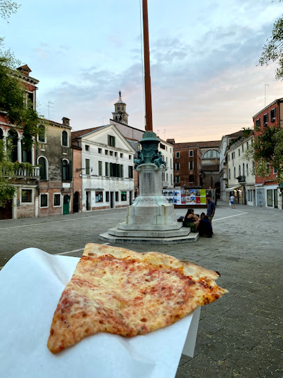 Pizza al Volo - Sestiere Dorsoduro, 2944, 30123 Venezia VE, Italy
