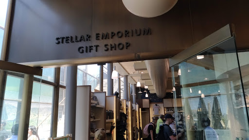 Stellar Emporium Gift Shop, 2800 E Observatory Rd, Los Angeles, CA 90027, USA, 