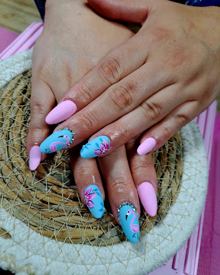 L'ongle & Cils Glamour à Le Mans