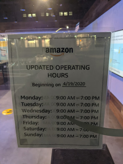 Amazon Hub Locker+