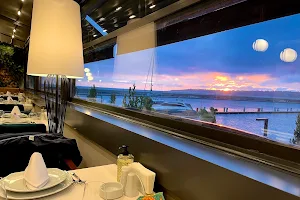 İskele Balık Kıyı İstanbul Restoran image