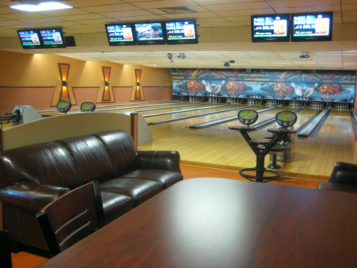 Bowling Alley «Bowland Beacon», reviews and photos, 5400 Tamiami Trail N, Naples, FL 34108, USA