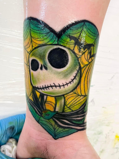 Explore mens upper back tattoo ideas, creative tattoo ideas in Sioux City, available at Inkspired Atelier