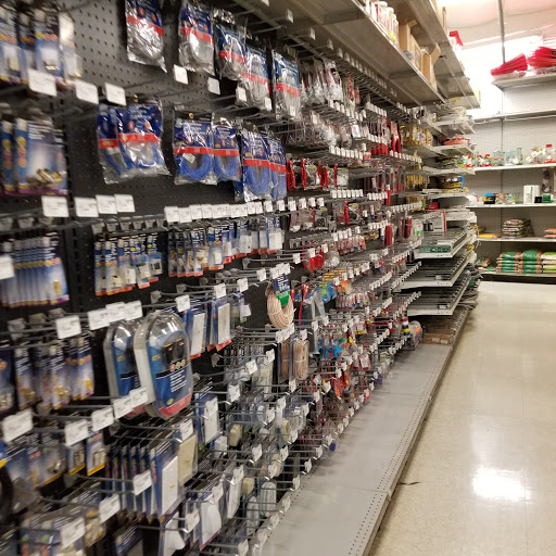 Hardware Store «Crown Ace Hardware - Anaheim Hills», reviews and photos, 5765 E Santa Ana Canyon Rd, Anaheim, CA 92807, USA