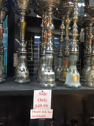 Tobacco Shop «Relax Smoke Shop», reviews and photos, 6 W 39th St, Kansas City, MO 64111, USA