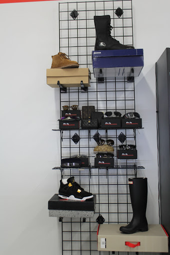 Pawn Shop «Motor City Pawn Brokers», reviews and photos