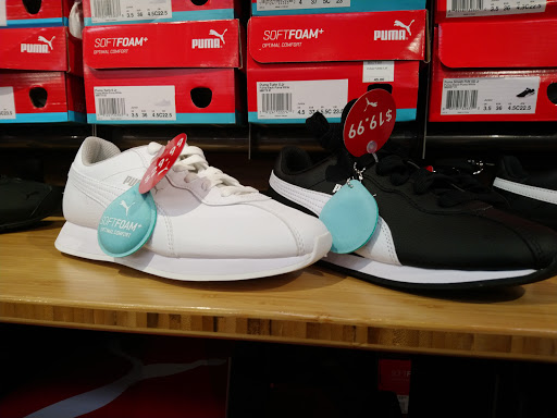 Shoe Store «PUMA», reviews and photos, 4977 International Dr #3b, Orlando, FL 32819, USA
