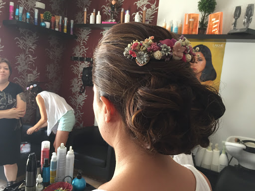 Peluquería Y Estética Nuevos Aires Unisex en Mota del Cuervo, Cuenca