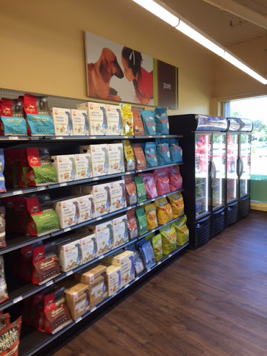 Pet Supply Store «PetPeople», reviews and photos, 3330 Washtenaw Ave, Ann Arbor, MI 48104, USA