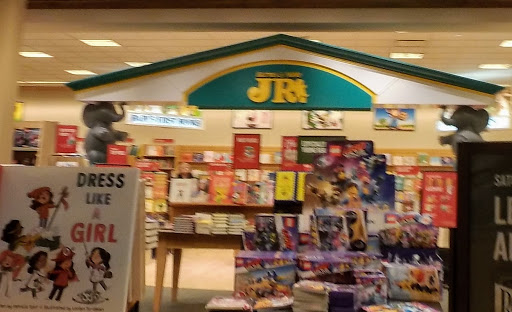 Book Store «Barnes & Noble», reviews and photos, 4935 S 76th St, Greenfield, WI 53220, USA