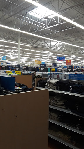 Discount Store «Walmart», reviews and photos, 40 Drury Dr, La Plata, MD 20646, USA
