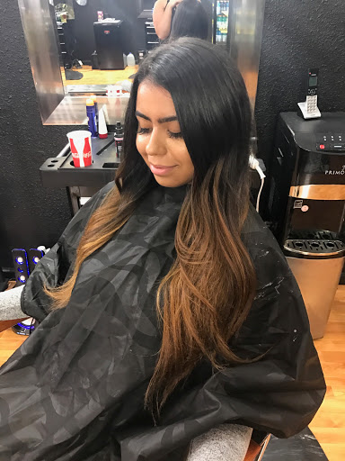 Barber Shop «Upper Level Cut Lounge Barbershop», reviews and photos, 5050 S Tacoma Way #15, Tacoma, WA 98409, USA