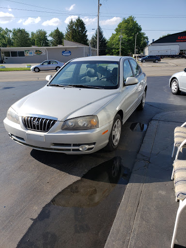 Used Car Dealer «e-motors», reviews and photos, 414 W Garden St, Fortville, IN 46040, USA