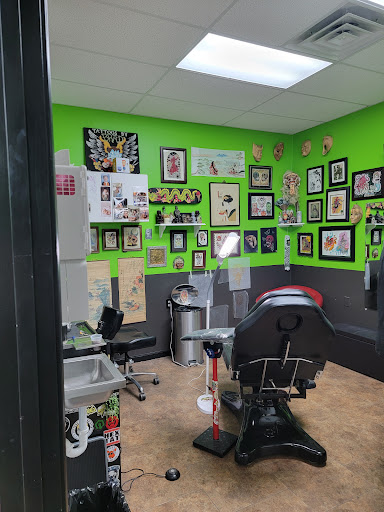 Artist «Epic Ink Tattoo and Piercing», reviews and photos, 435 S Buchanan St, Edwardsville, IL 62025, USA