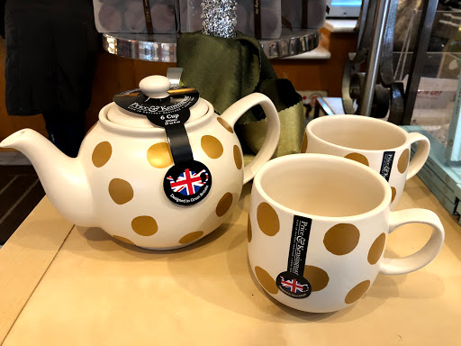 Pastry Shop «Bittersweet Pastry Shop & Cafe», reviews and photos, 1114 W Belmont Ave, Chicago, IL 60657, USA