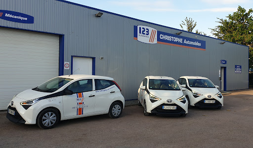 Photo 2 - Garage Moal Auto