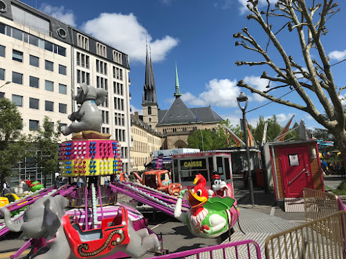 attractions Place Guillaume II - Luxembourg Luxembourg