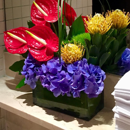 Florist «Ultima Florals», reviews and photos, 81-02 37th Ave, Jackson Heights, NY 11372, USA