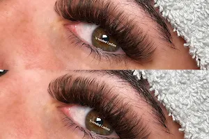 X-tended Lashes image