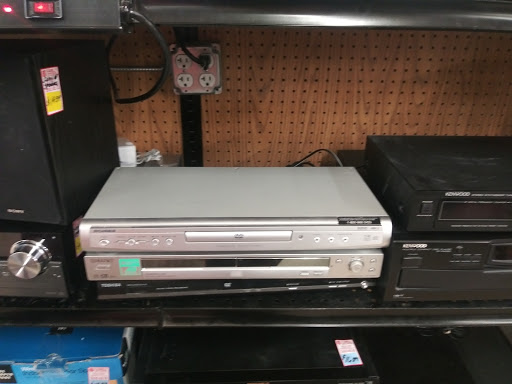 Thrift Store «The Salvation Army Family Store & Donation Center», reviews and photos, 66011 Van Dyke, Washington, MI 48095, USA