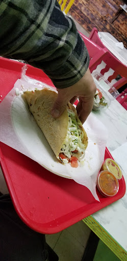 Mexican Grocery Store «Mi Ama Grocery», reviews and photos, 813 E 66th St, Richfield, MN 55423, USA