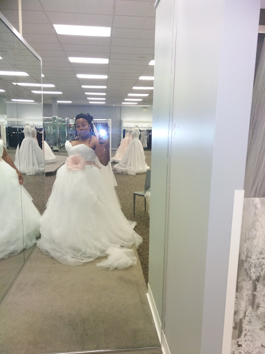 Supermarket «Cash Saver Grocery», reviews and photos, 3044 Wilson Ave, Louisville, KY 40211, USA