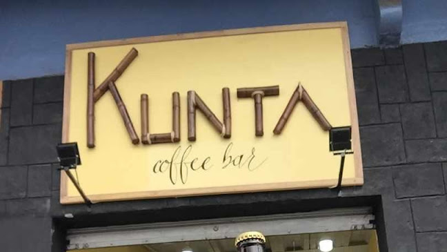 Opiniones de Kunta Coffee Bar en Santo Domingo de los Colorados - Pub