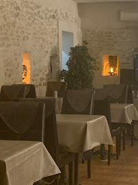 Atmosphère du Restaurant Déjeunez Sous L'Arbre à Rousset - n°13