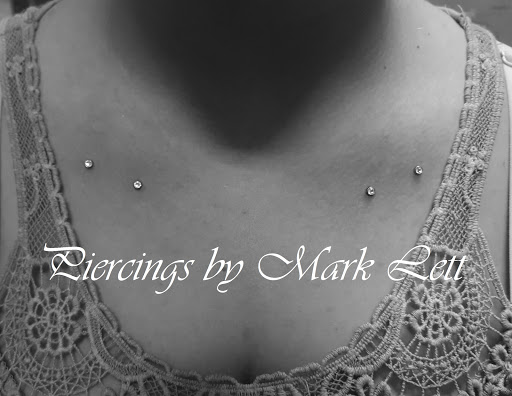 Explore bald head tattoo ideas, creative tattoo ideas in Saint Petersburg, available at Edens Apple Tattoos and Piercings