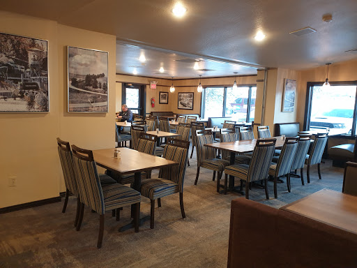 Hotel «Best Western Golden Spike Inn & Suites», reviews and photos