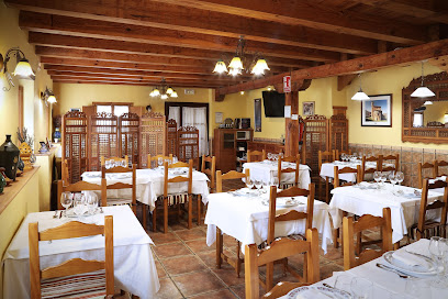 Restaurante La Puebla - C. de la Iglesia, 37, 09145 Orbaneja del Castillo, Burgos, Spain