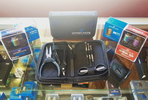 Vaporizer Store «E-Cig Warehouse», reviews and photos, 70 Copeland Ave, La Crosse, WI 54603, USA