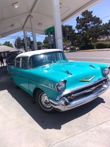 Auto Repair Shop «Greenbridge Gas & Auto», reviews and photos, 11401 CA-1, Point Reyes Station, CA 94956, USA